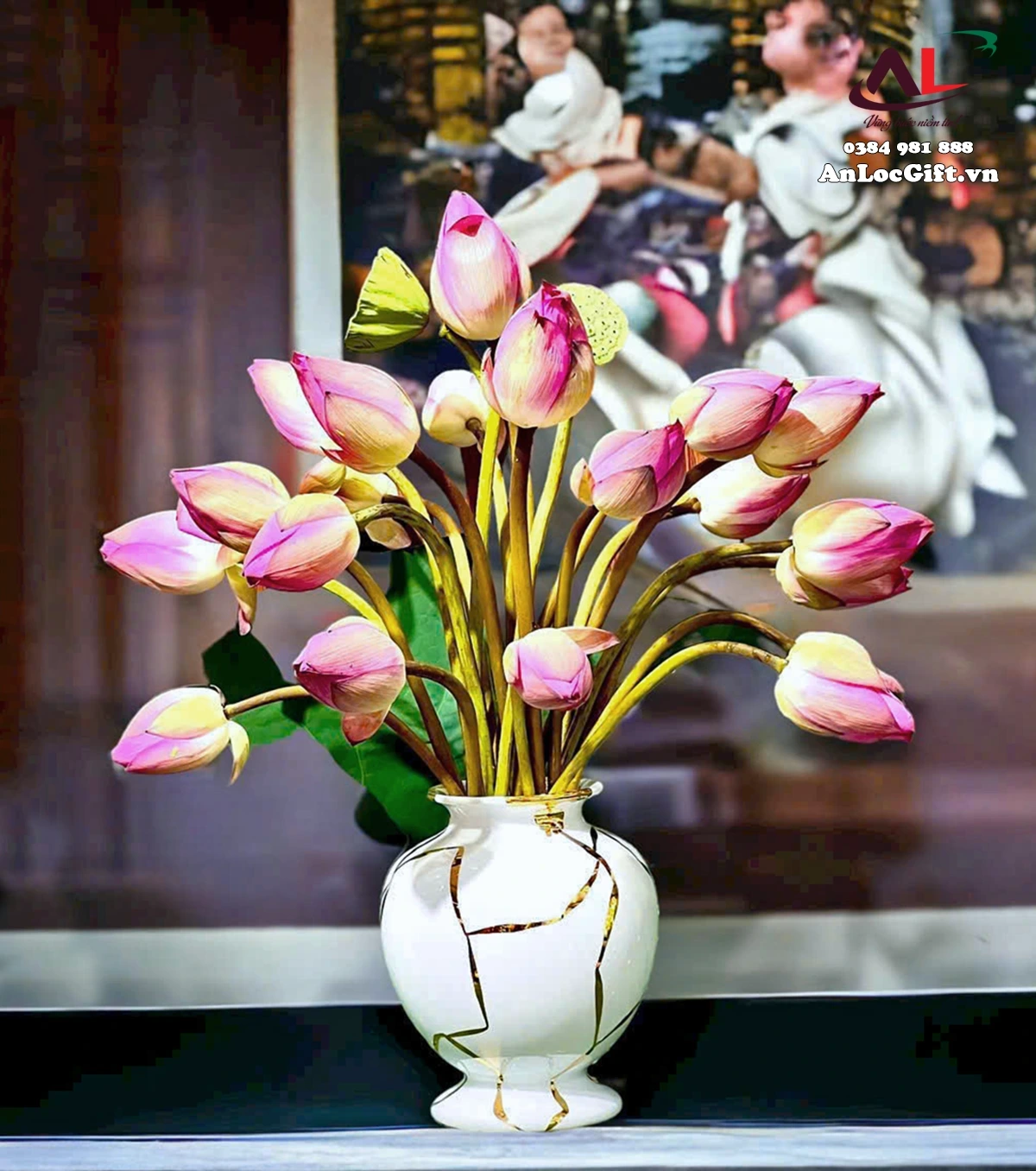 Bình hoa vẽ tay vân nổi vàng - Ảnh 4